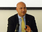 Vahagn Avedian talks to Armenian diplomats